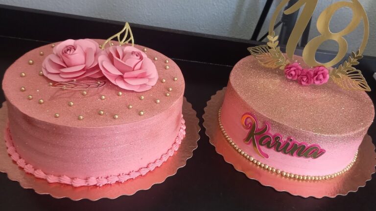 Comemorando 18 Anos: Bolos Especiais para Rapaz