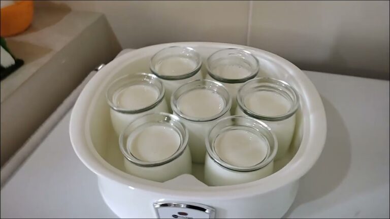 Receita de iogurte caseiro na iogurteira