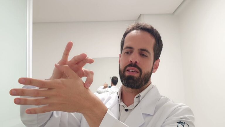 Como Aliviar a Dor no Dedo Indicador da M&atilde;o Direita